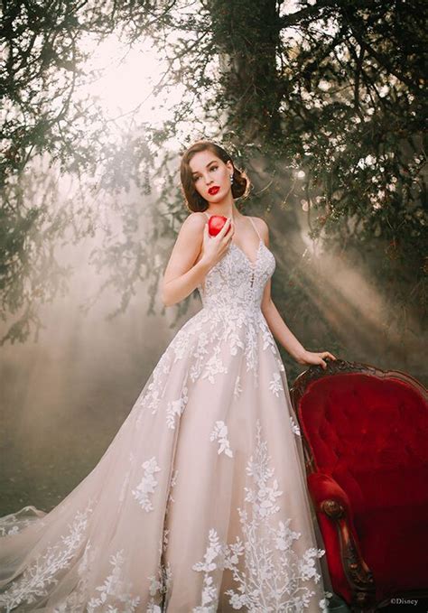 Disney Fairy Tale Weddings D287 Snow White Wedding Dress The Knot