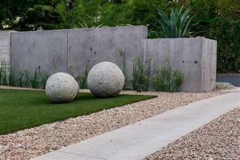 Concrete Garden Walls And Balls Garden Wall Concrete Garden Garden