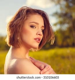 Sensual Naked Girl Outdoor Portrait Stock Photo 310106603 Shutterstock
