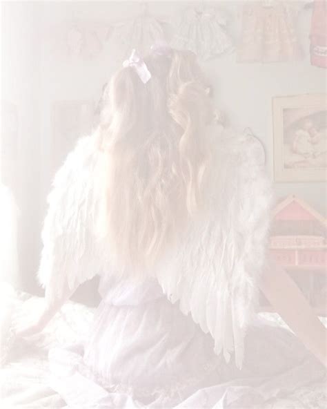 Pin By N On ꒰ა My Edits ꒰ Old ꒱ Angelcore Pink Angel Core Aesthetic Angelcore Aesthetic