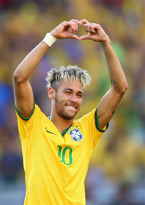 Neymar - Neymar Photos - Brazil v Chile: Round of 16 - 2014 FIFA World ...