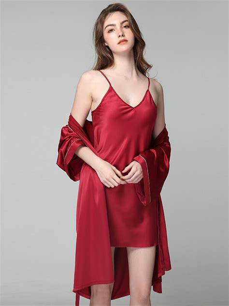 22 Momme Classic Short Silk Nightgown And Robe Set Fs055 24900 Freedomsilk