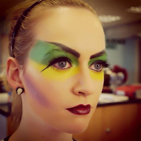 Laura Mennell Make Up Female Makeup Artist Profile Manchester