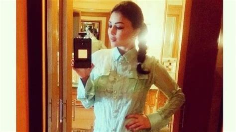 lebanese diva haifa wehbe takes instagram challenge al arabiya english