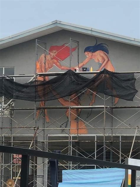Nude Mural Artist Refutes Woman S Claims About Controversial Painting