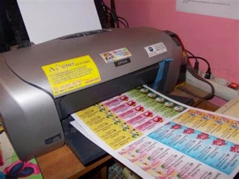 Cara membuat dan mencetak (print) label undangan otomatis pada microsoft word 2010, 2013, 2016 lengkap dengan panduan gambar dan contoh label undangan. Usaha Stiker Label Nama