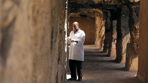 Egipto abrió al público el descubrimiento arqueológico más grande de la