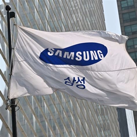 Samsung Electronics Posts Record Chip Losses As Memory Slump Nears