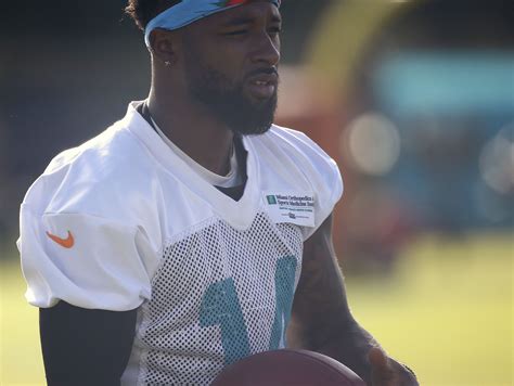 Jarvis Landry under investigation for possible domestic battery | USA 
