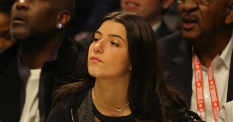 Instagram applies a blanket image compression algorithm to all images uploaded which may i can't even imagine the sheer number of images posted on instagram each minute today in 2021. Charli DAmelio Body Shamed, Deleted Instagram Photo