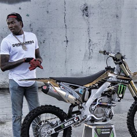 Meek Mill Hints At Dreamchasers 4 Previews New Music Hiphop N More