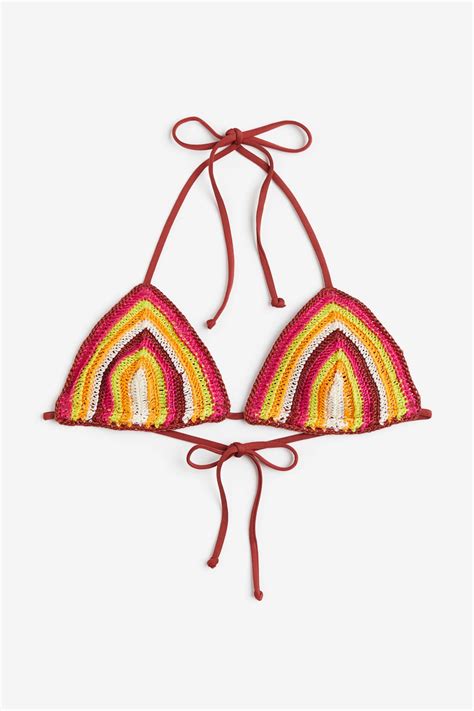 Aitana Se Atreve Con Un Bikini De Crochet Efecto Aumento De Pecho Y