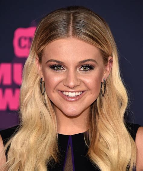 The Cmt Music Awards Beauty Looks You Ll Want To Copy Rn Kelsea Ballerini From Cmt