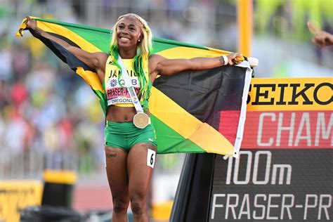 Shelly Ann Fraser Pryce 35 Year Old Mom Sends Message With World