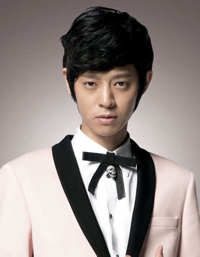 Say a lot with a little. Jung Joon-Young - AsianWiki