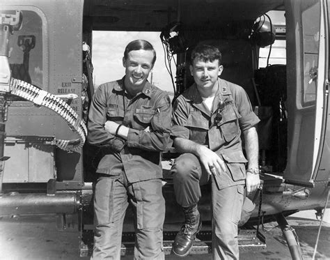 Vietnam Veterans Voices Rich White Flew Combat Missions As Helicopter