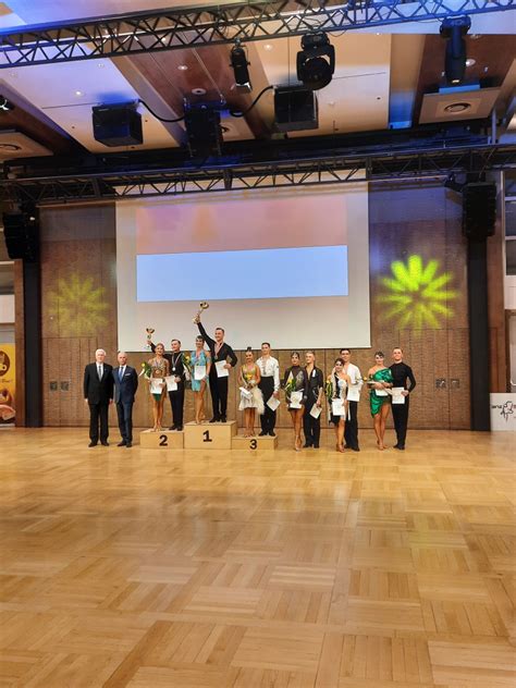 Sternstunde für den TSC HIB Saalfelden Gymnasium Saalfelden