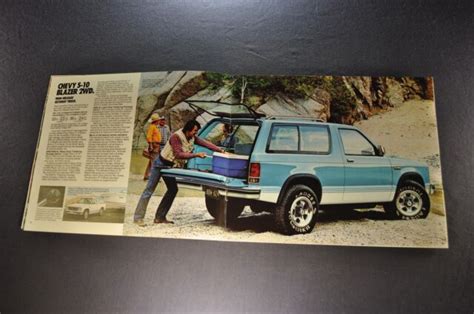 1983 Chevrolet S 10 Blazer Truck Catalog Brochure Tahoe Excellent