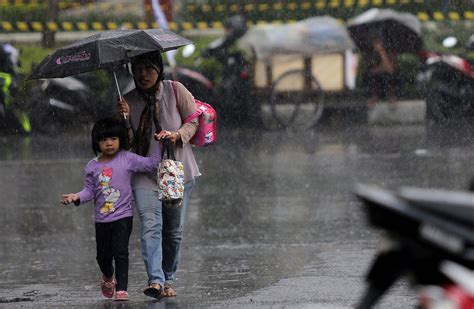 Penyakit Yang Perlu Diwaspadai Saat Musim Hujan Rs Kasih Ibu Surakarta