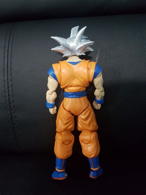 Figure Rise Standard Ultra Instinct Goku Custom Dragon Ball Super