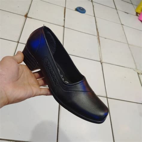 Jual Sepatu Pantofel Kerja Wanita Sepatu Wedges Wanita Hitam 36 Kota Depok Raihan0 2