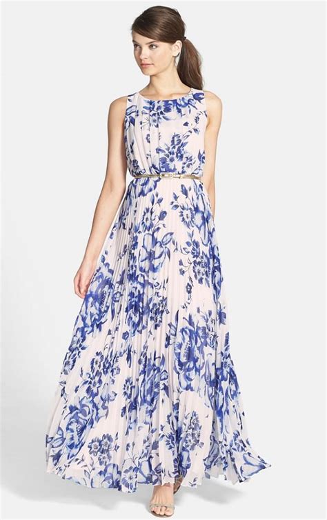 10 Best White Floral Maxi Dresses To Buy Right Now Topofstyle Blog