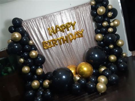 Black And Gold Balloon W Backdrop Black And Gold Balloons Gold
