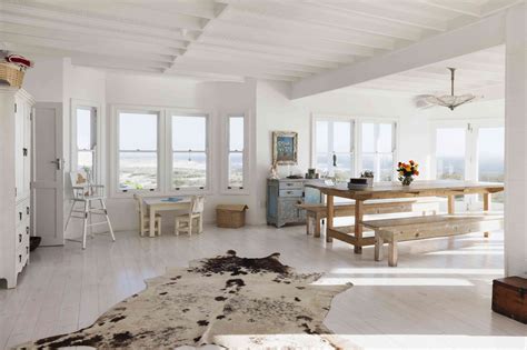 Beautiful Rooms With Beach And Coastal Cottage Decor