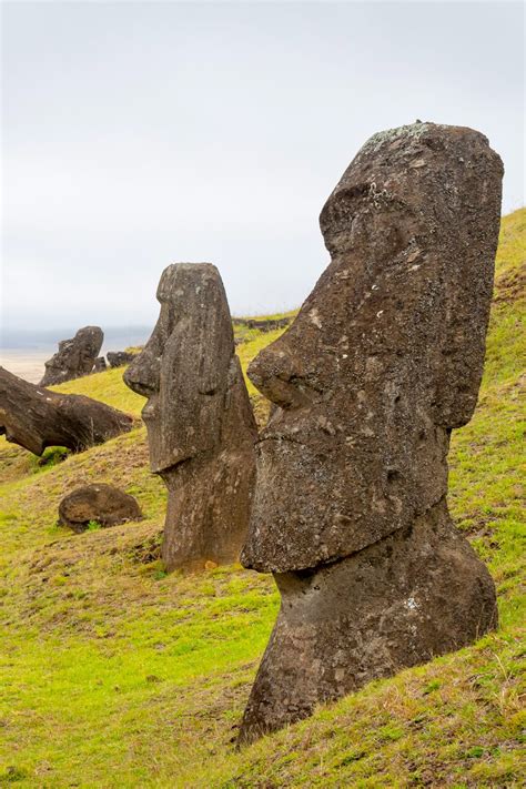 Easter Island Kayshaaodhan