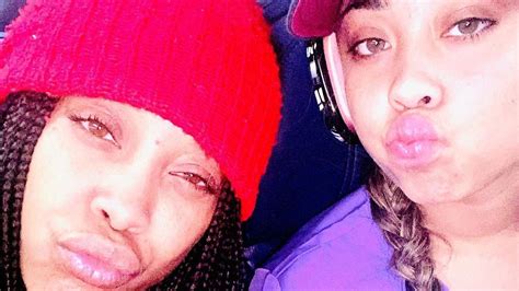 Erykah Has Those Clone Genes Erykah Badu And Her Daughter Pumas Latest Photos Give Fans A