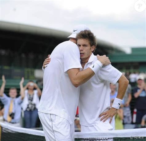 Both of them are tall men with big serves and a. Nicolas Mahut : Le guerrier de Wimbledon dans le sillage ...