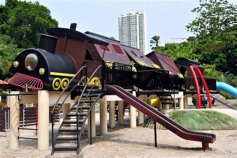 Fascinating Playgrounds In Spore That Will Make You Wish You Were A