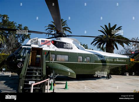 Marine One Presidential Helicopter Hi Res Stock Photography And Images
