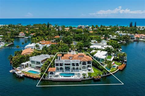 35 Million Waterfront Home In Golden Beach Florida Photos