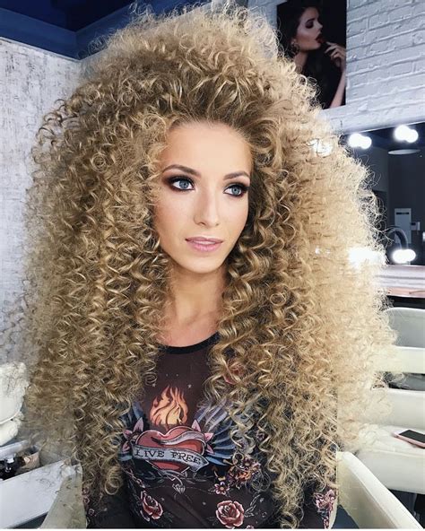 Pin By Jar3d666 On Big Hair Big Hair Hair Styles Thick Hair Styles