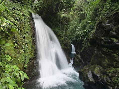 Cachoeira Cachoeiras Rochas Vegetação Costa Rica Hd Papel De