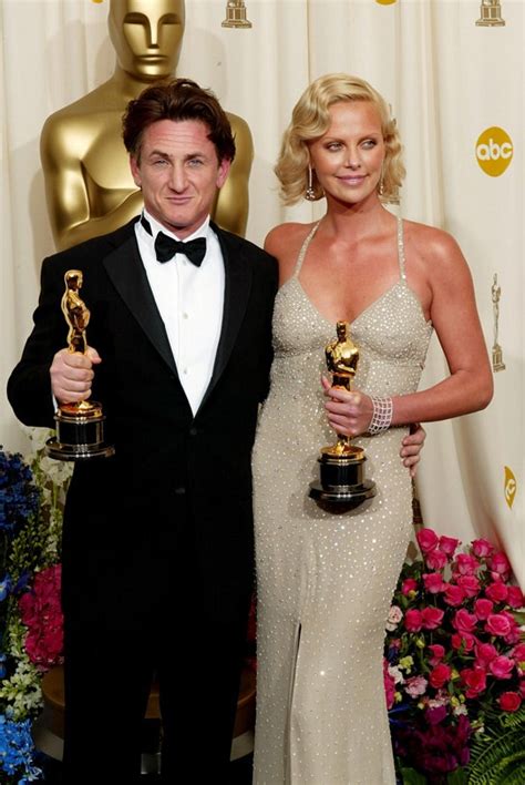 sean penn entre charlize theron y madonna