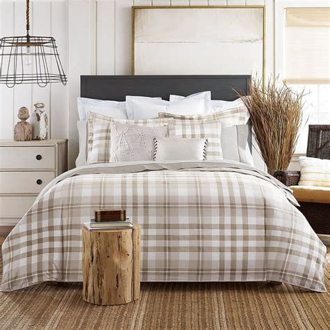 Whatever your taste or style, know that there's a queen bed that's just right for your master bedroom are bedroom queen sets available? Amazon.com: Tommy Hilfiger 034491TH004 Range Plaid ...