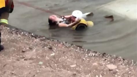 Arizona Woman Rescued From Submerged Car In Canal Fox News Video