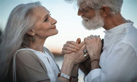 Örök,időtlen szerelem - Csodálatos fotók egy idős házaspárról