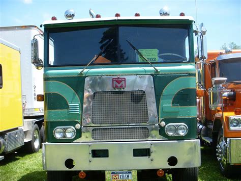 Photo Marmon Coe Macungie Truck Show 2012 Vp Photo 1 Macungie 2012