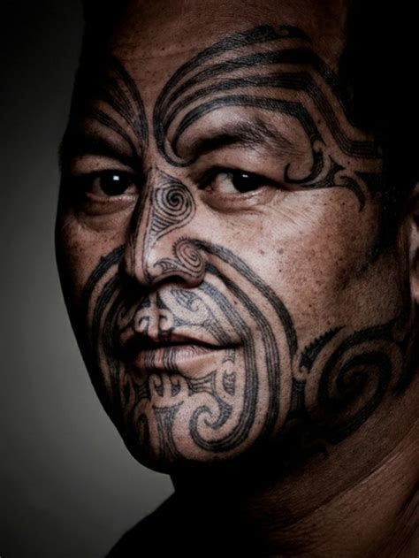 65 Mysterious Traditional Tribal Tattoos For Men And Women 2019