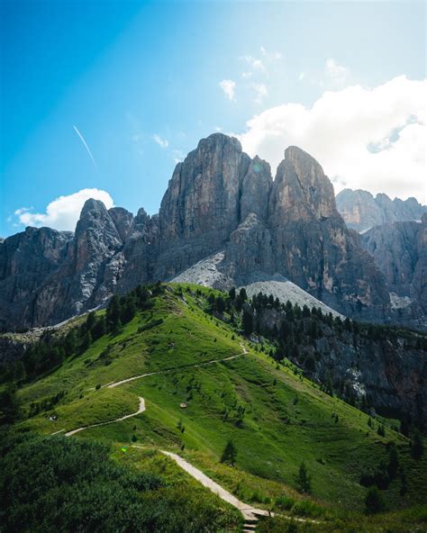 Best 500 Mountain Path Pictures Hd Download Free Images On Unsplash