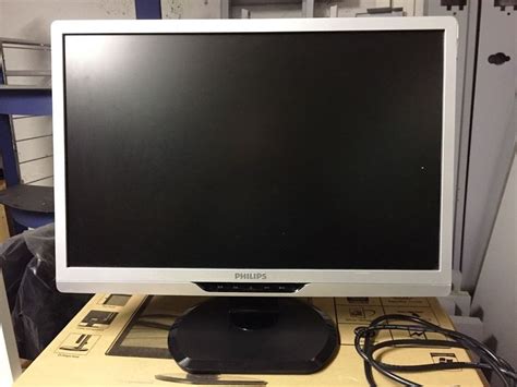 Philips Brilliance 22 Monitor 220s2 Kaufen Auf Ricardo