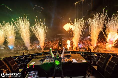 Ultra Music Festival S Th Anniversary Photos By Alive Coverage