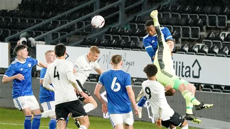 Get the latest derby county news, photos, rankings, lists and more on bleacher report. FA Youth Cup R3 Report | Derby County 2-3 Cardiff City ...