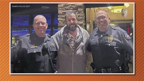 Adam Sandler Poses For A Pic With Nampa Police Officers