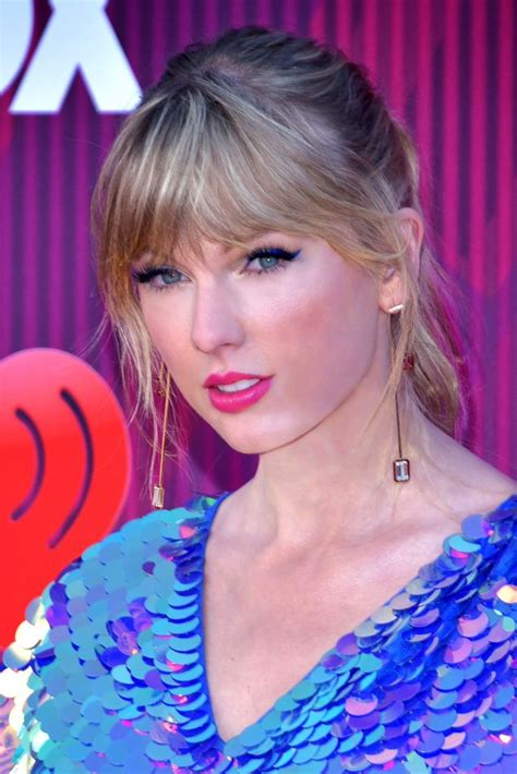 The 20 Most Popular Female Singers In The World 2024 Musician Wave