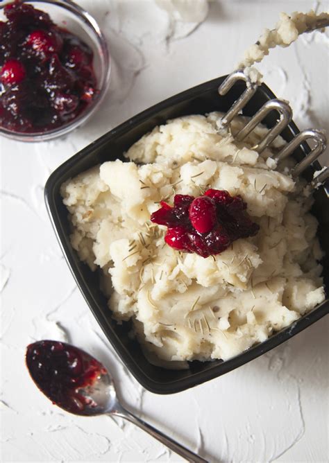 Maybe you would like to learn more about one of these? Mashed Potatoes & Cranberry Sauce - Nina's Vegan Recipes