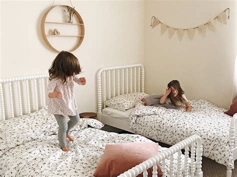 Siblings Sharing A Bedroom 10 Tips For Making It Work
